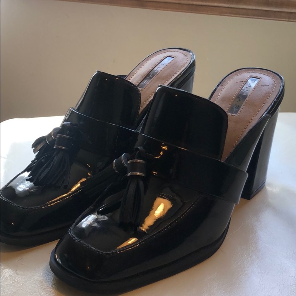 Tahari Black Leather Mules with Tassels SIZE 8.5